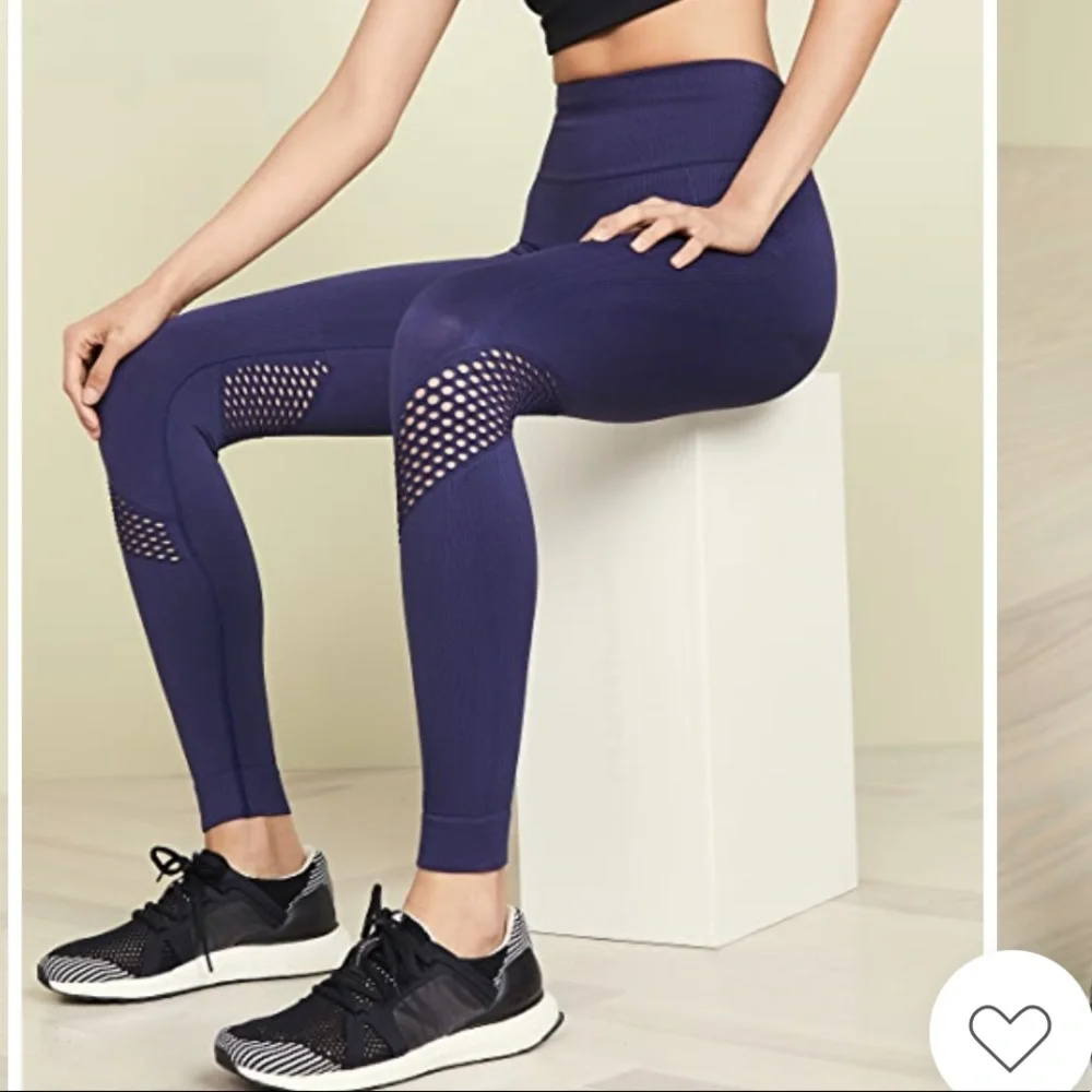 2 Piece seamless work out set - Picture 8 of 15